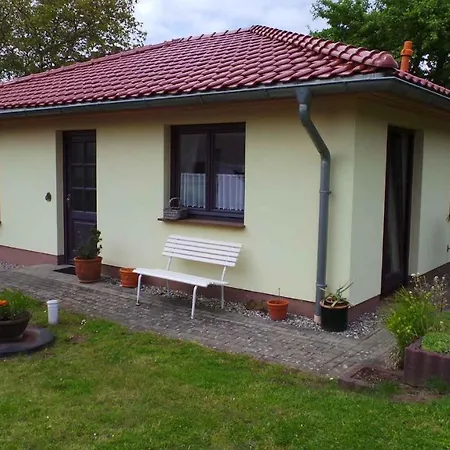 In - Insel Ruegen 2847 * Bergen Auf Rugen